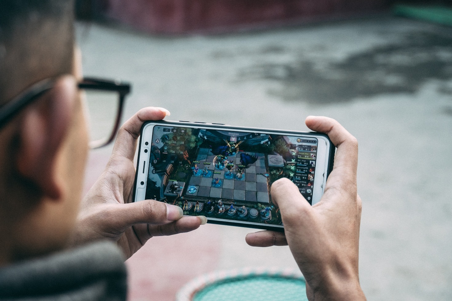 5 Reasons to Start Earning with Mobile Games